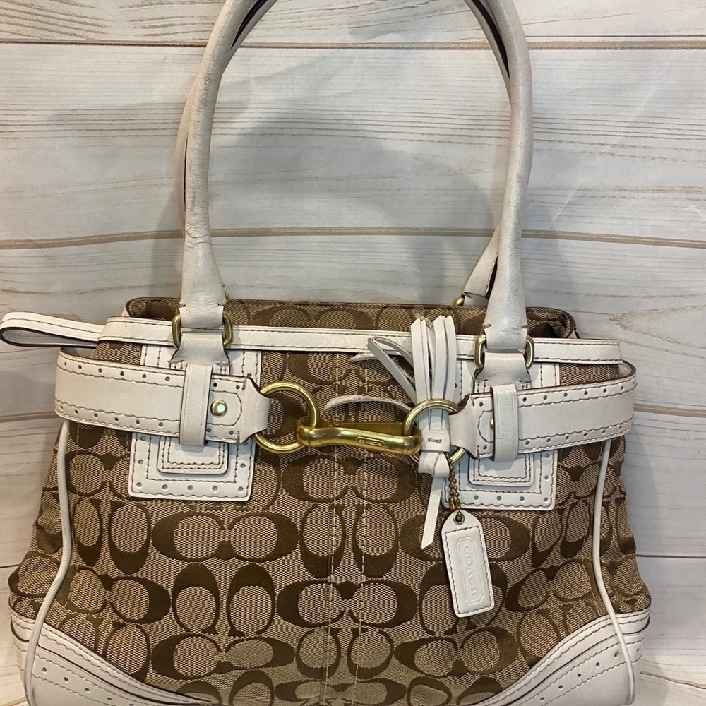 Coach Hampton Monogram Canvas & white Leather